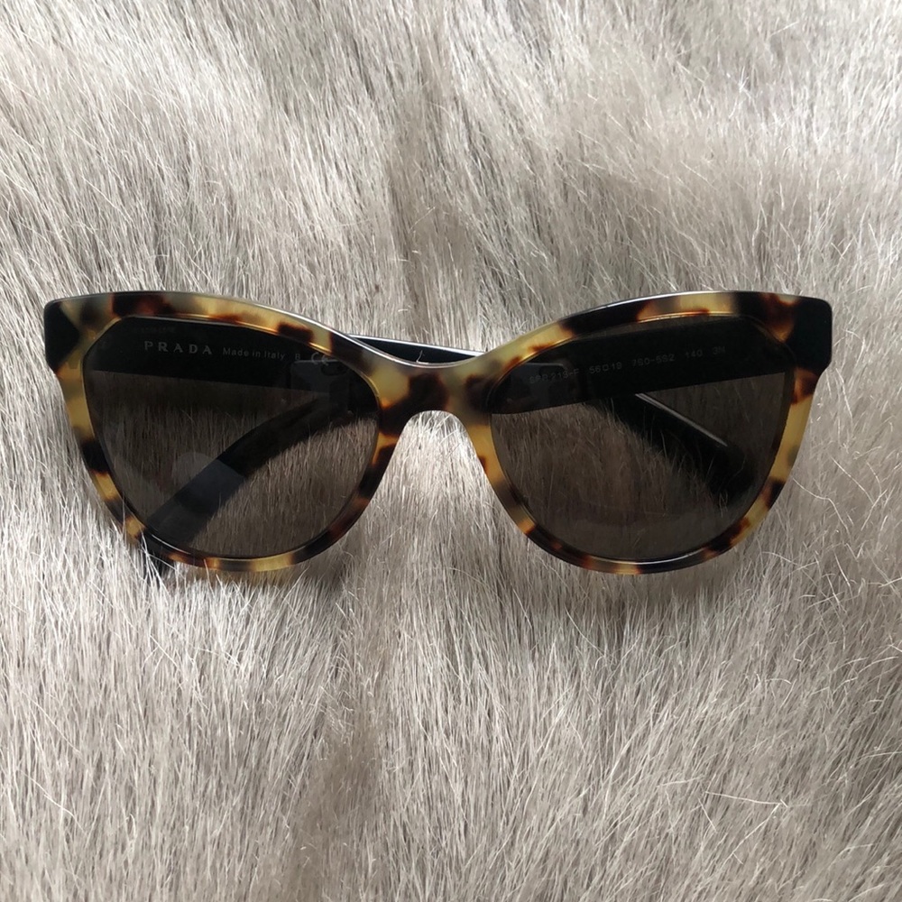 Prada Tortoiseshell Cat Eye Sunglasses Brown Lenses